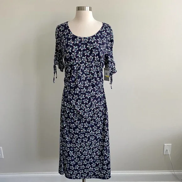 Chaus | Dresses | Chaus Ruched Side Midi Sheath Dress Navy Leaf Floral M  Nwt | Poshmark